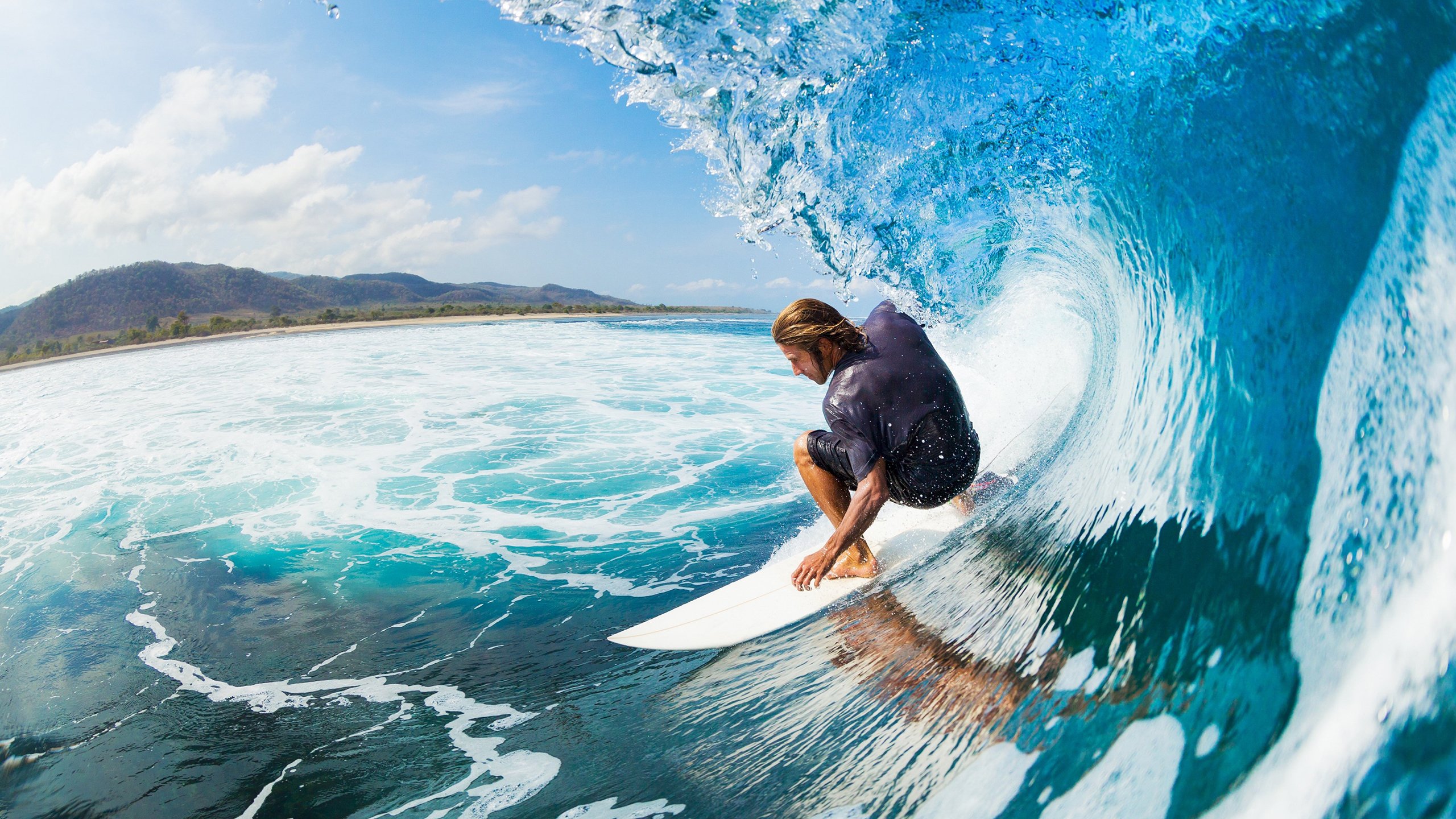 利拉德爆发之夜，辽宁队生死战取胜尼克斯，跨越时空的体育精神共鸣