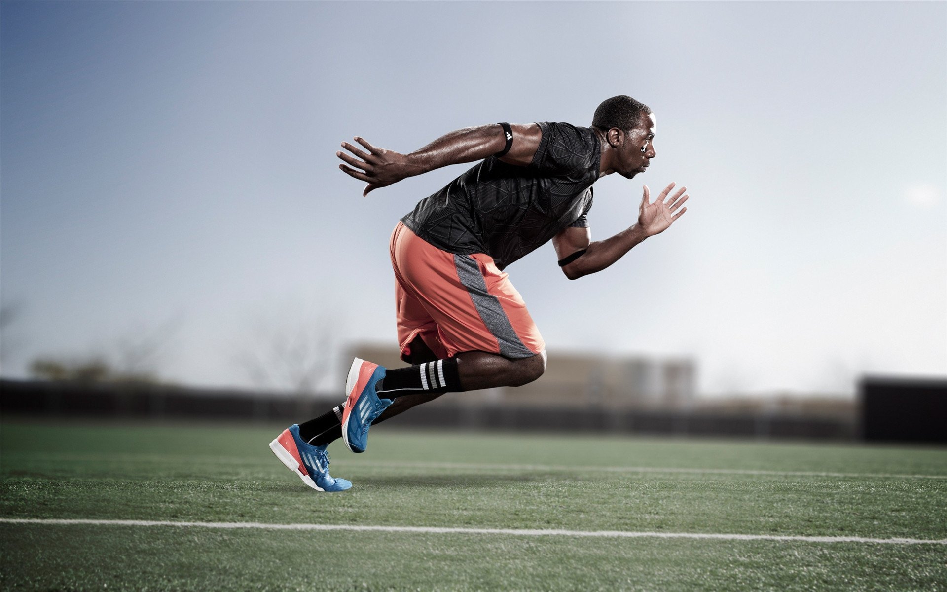 拉文独木成林，勇士险胜之夜见证孤胆英雄的诞生